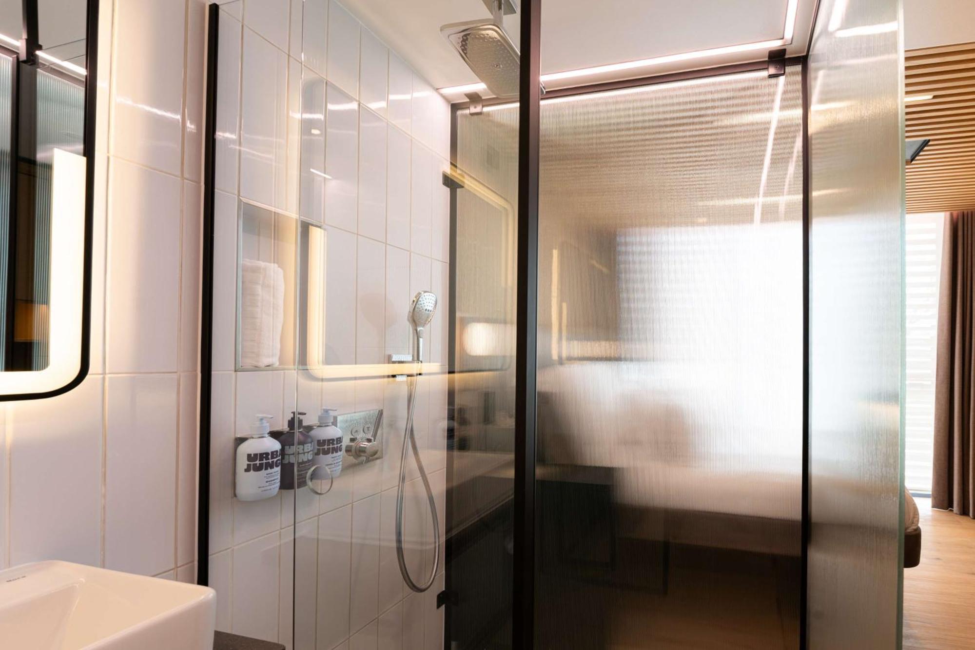 Yotelpad London Stratford Экстерьер фото