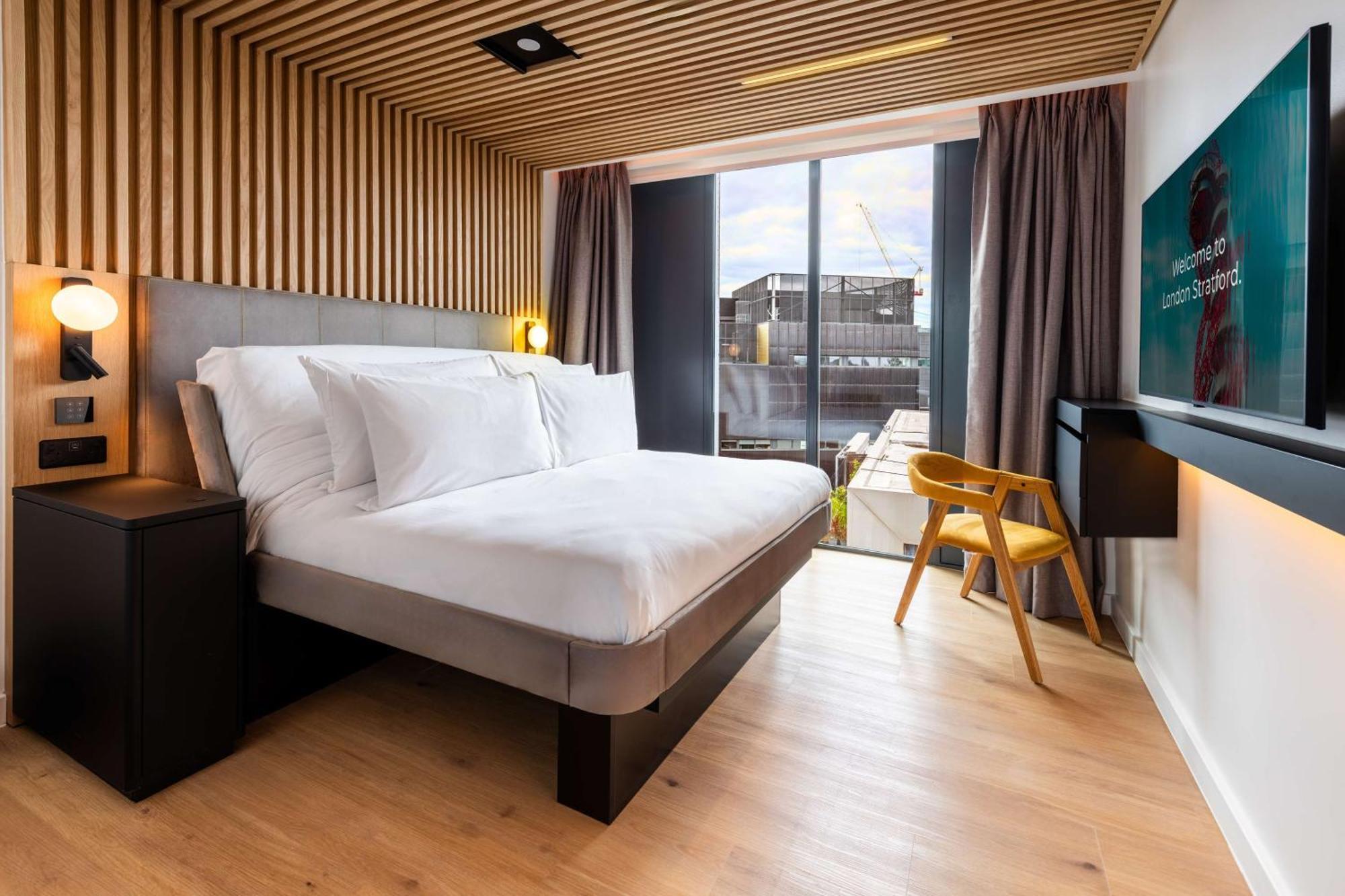 Yotelpad London Stratford Экстерьер фото