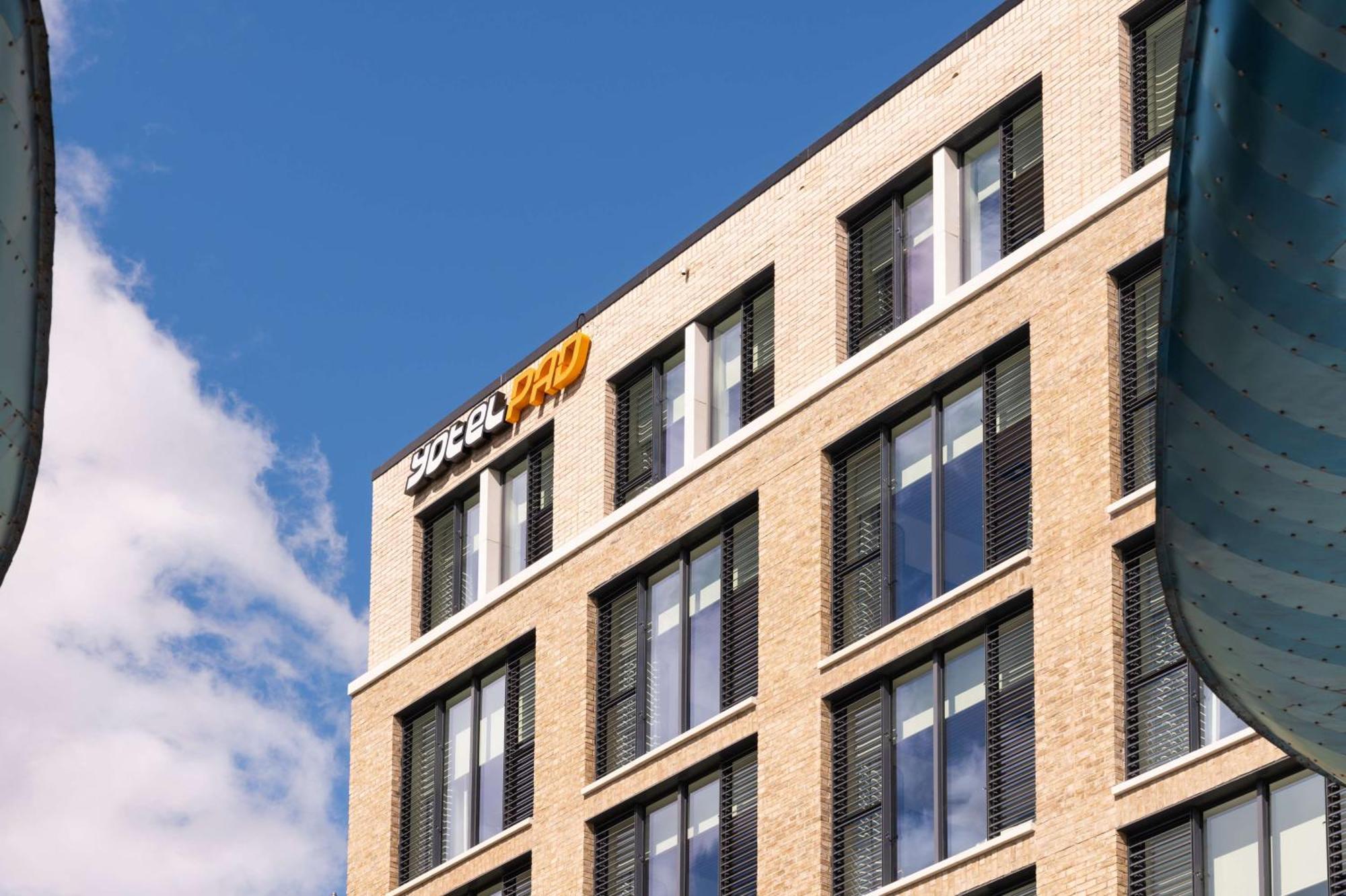Yotelpad London Stratford Экстерьер фото